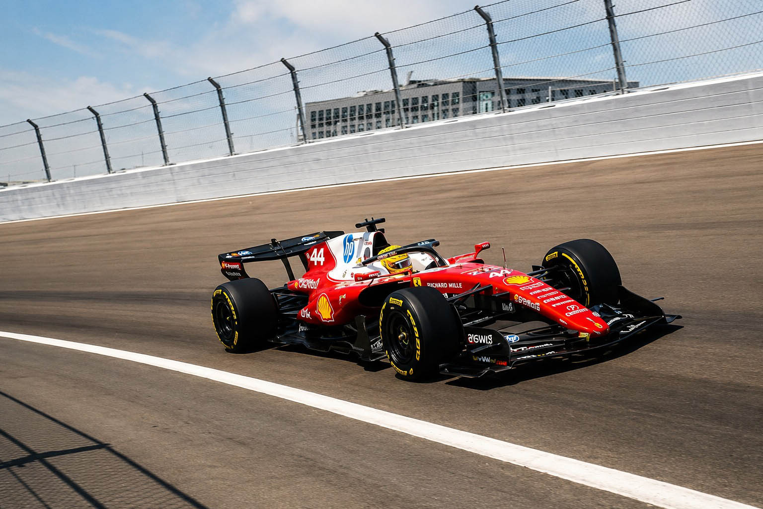 madring-ferrari_3_.jpg