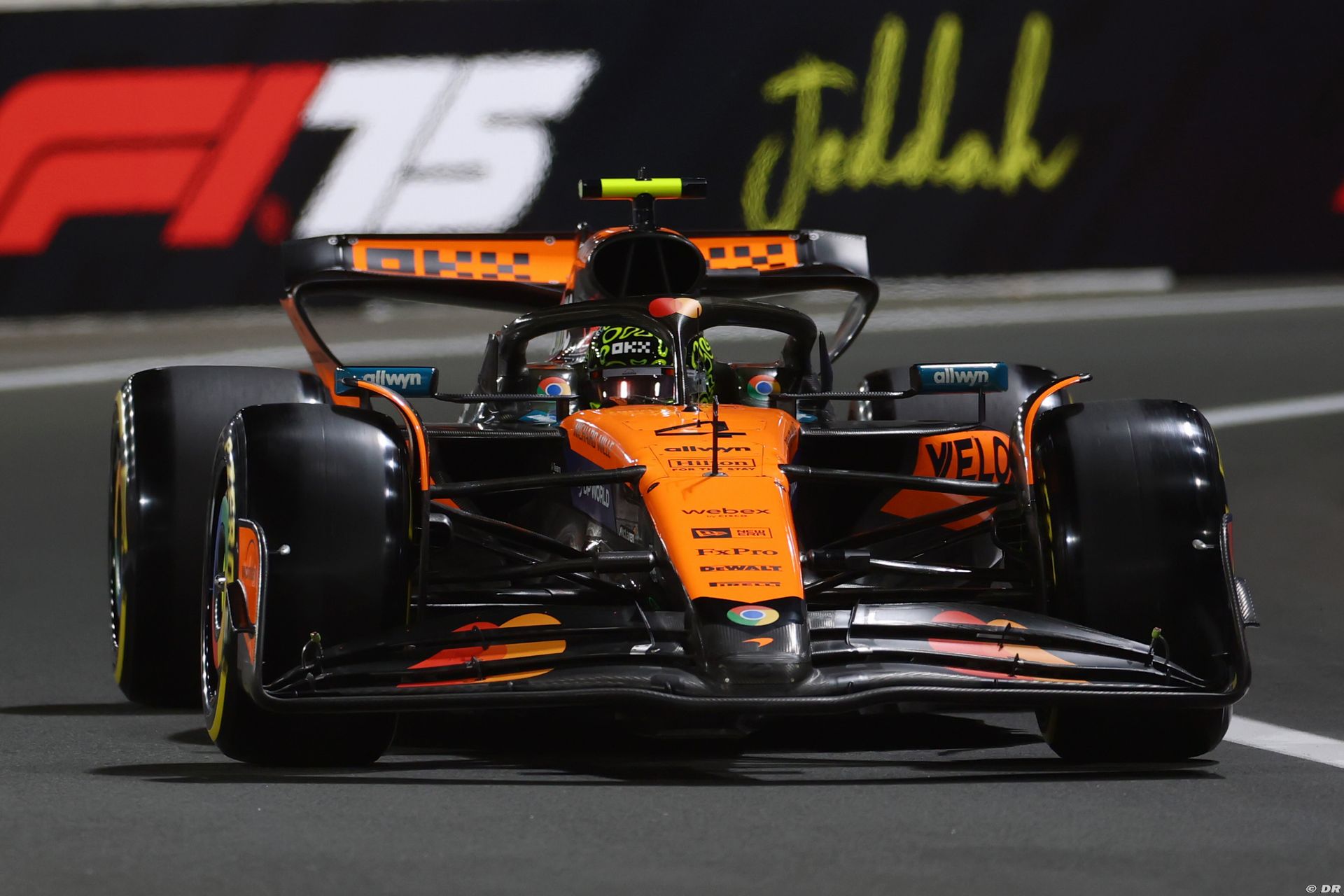 mclaren1_119_.jpg