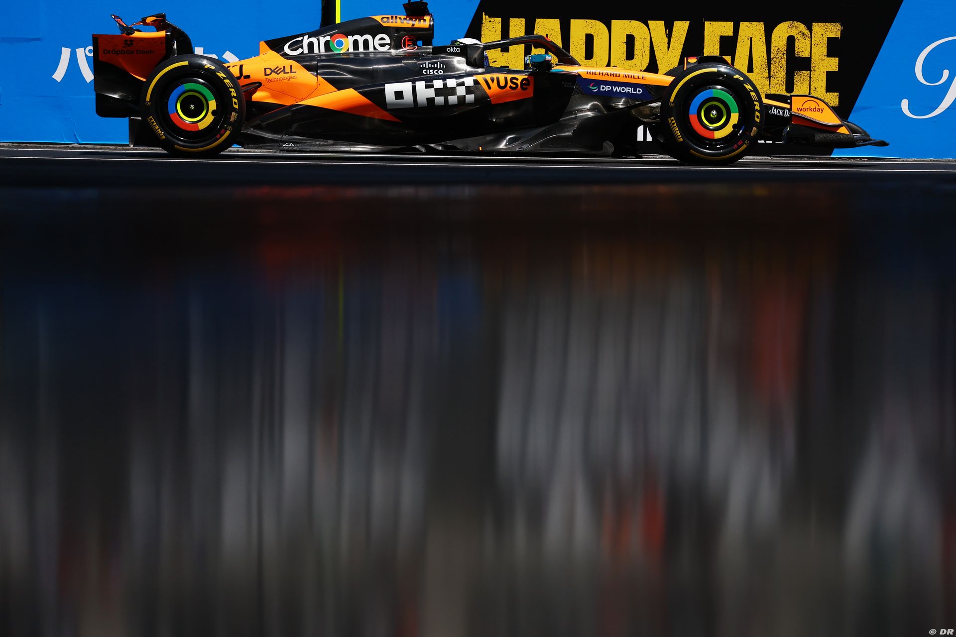 mclaren1_12_-3.jpg