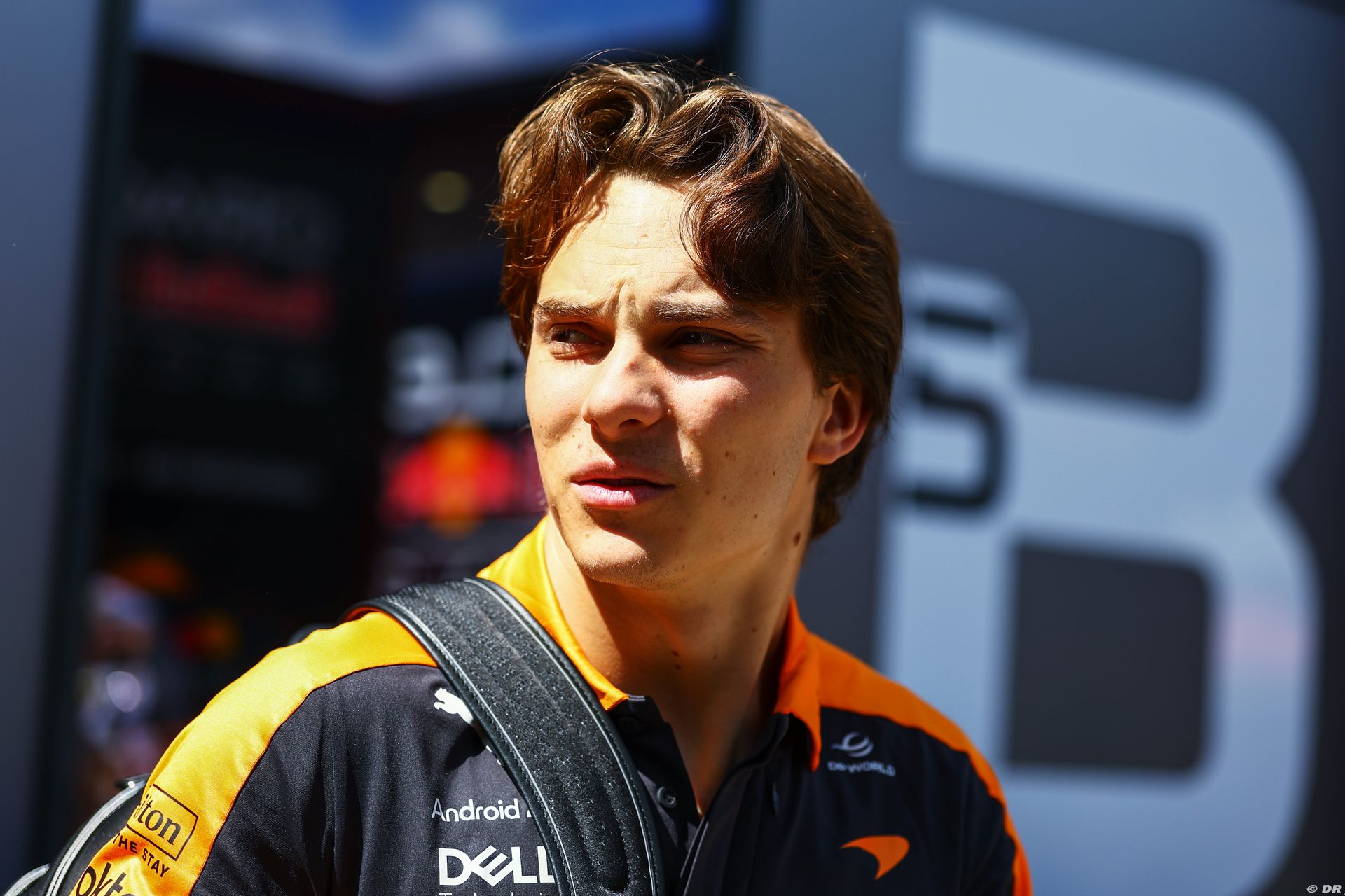 mclaren1_8_-6.jpg