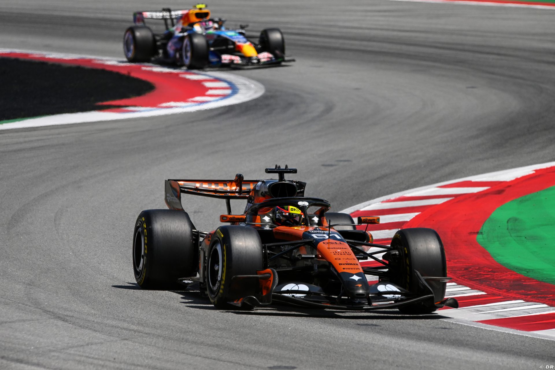 mclaren3_39_.jpg