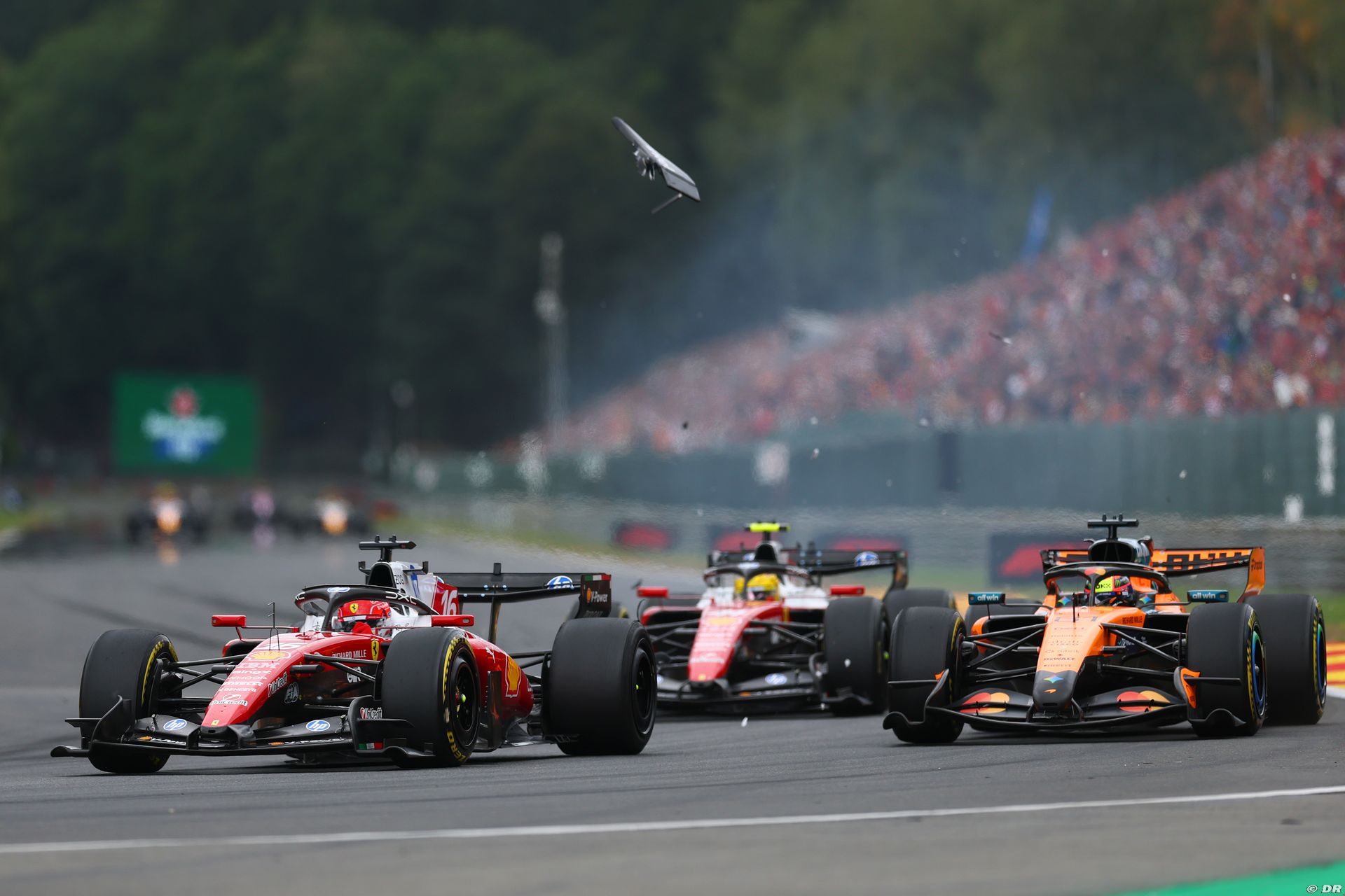 mclaren3_90_-3.jpg