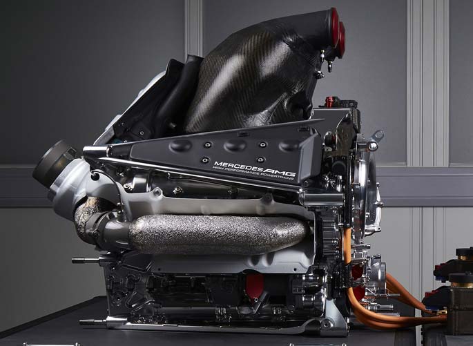 mercedes-05.jpg