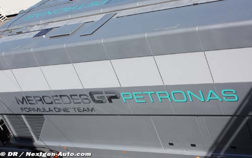 mercedes-test-01_280210.jpg