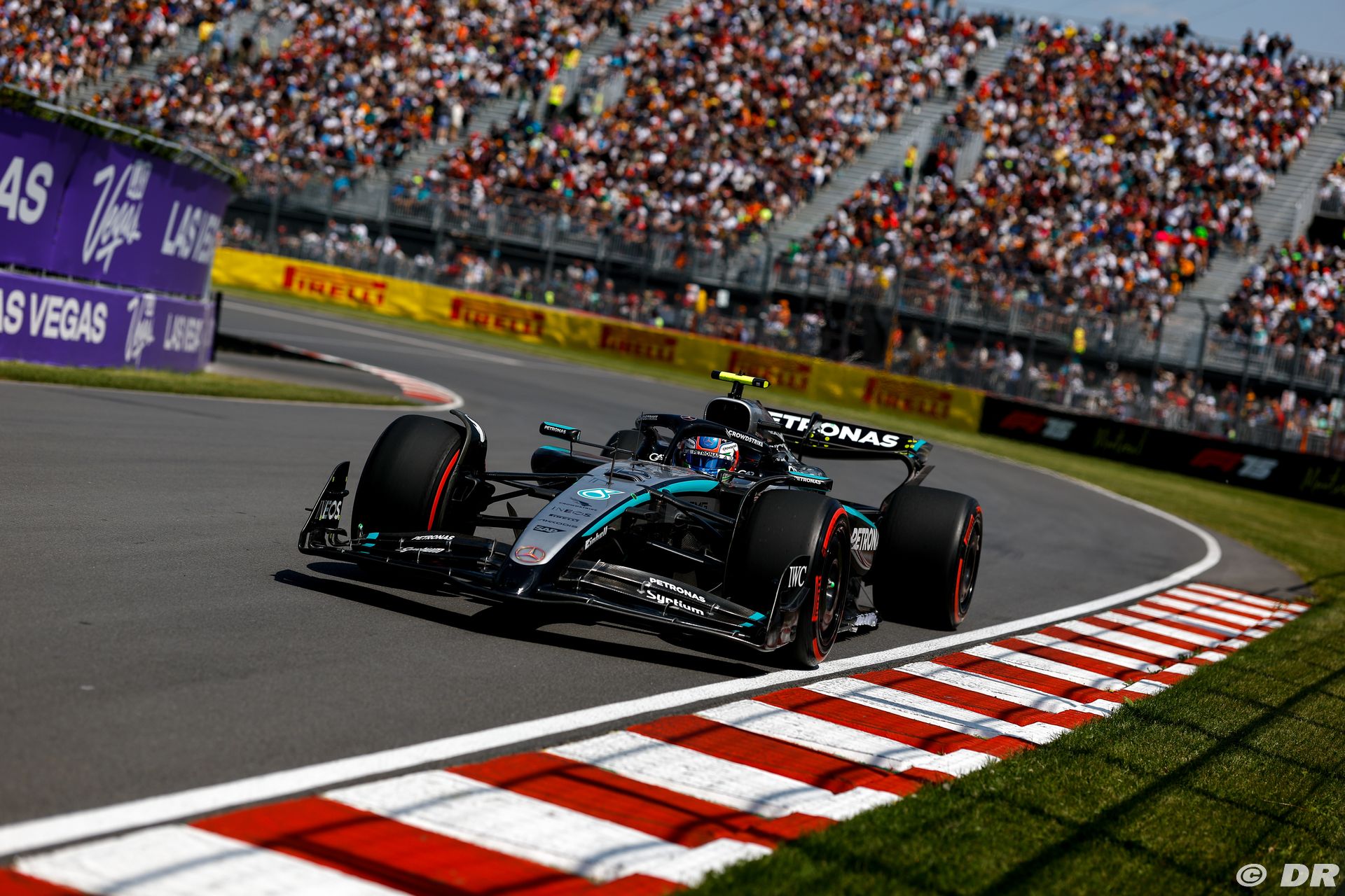 mercedes1_23_-3.jpg