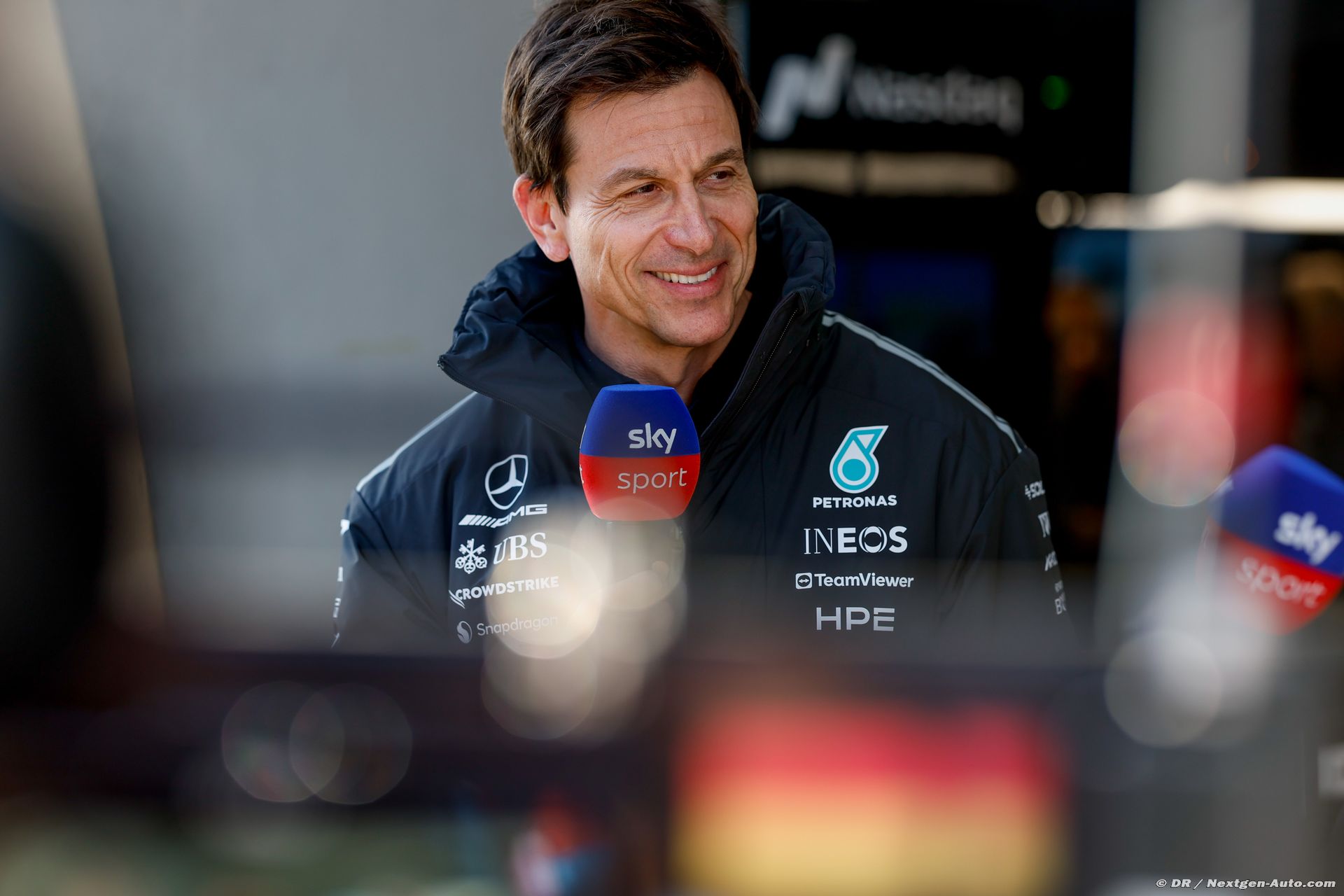 mercedes2_41_-4.jpg