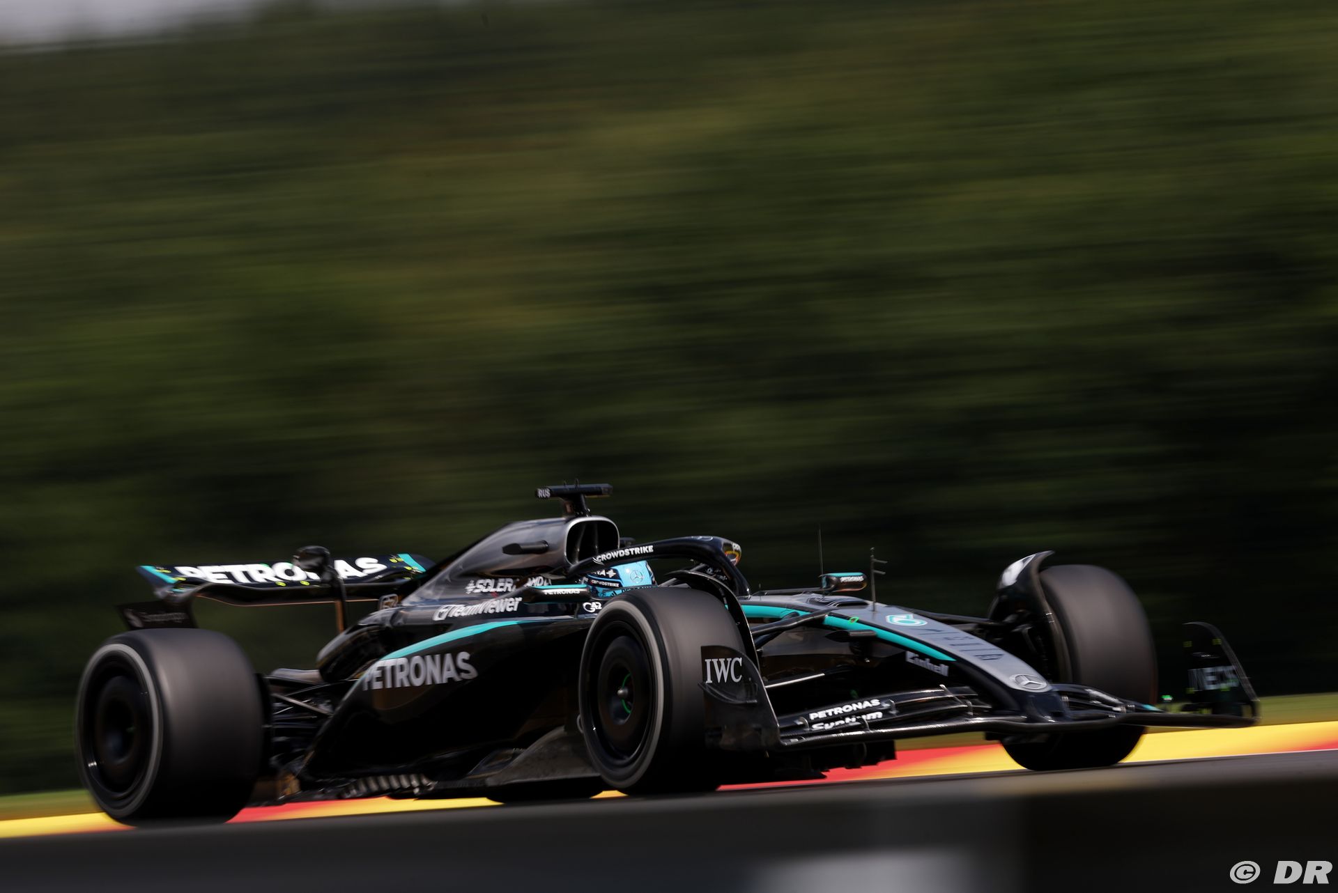 mercedes3_2_-8.jpg