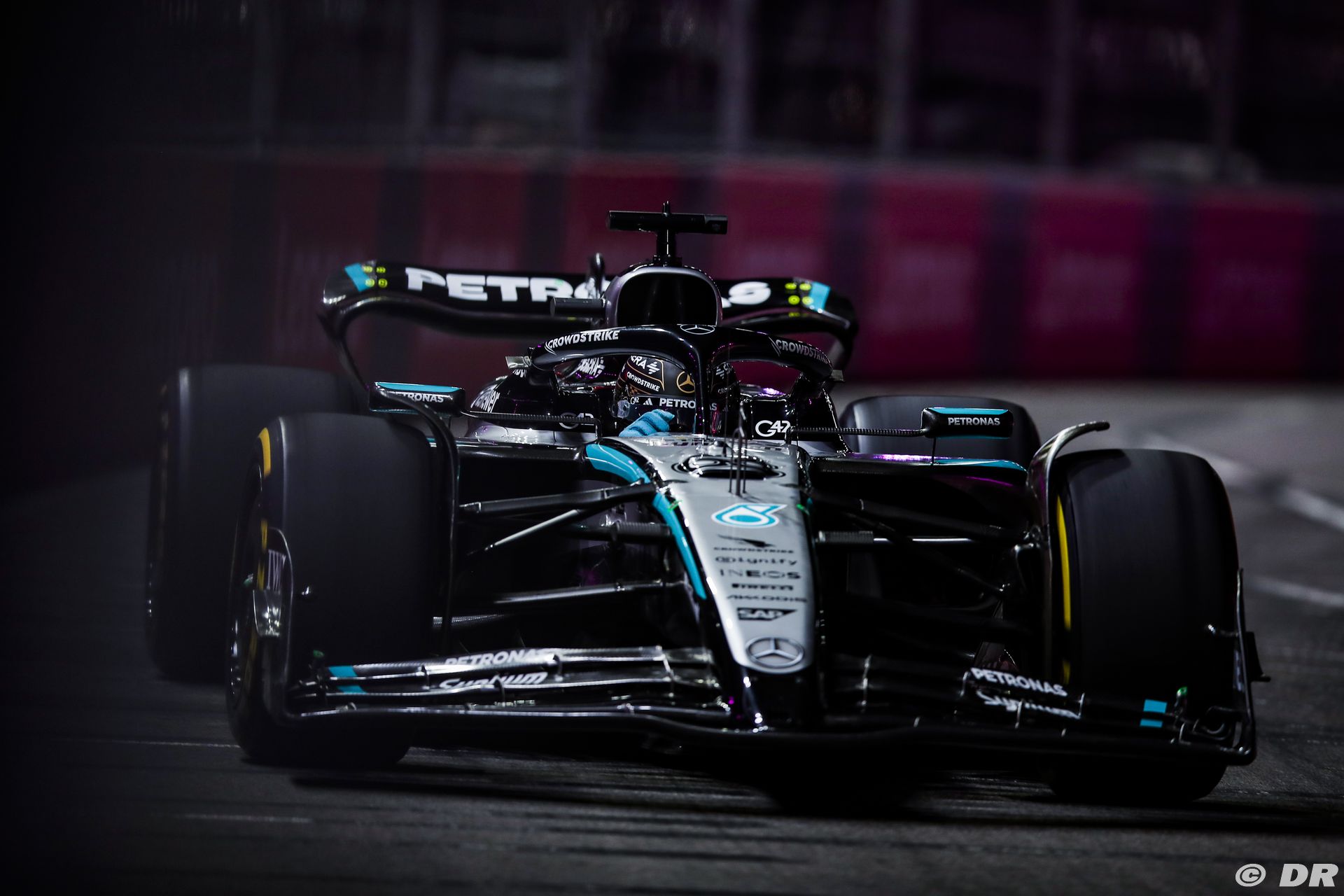 mercedes3_34_-3.jpg