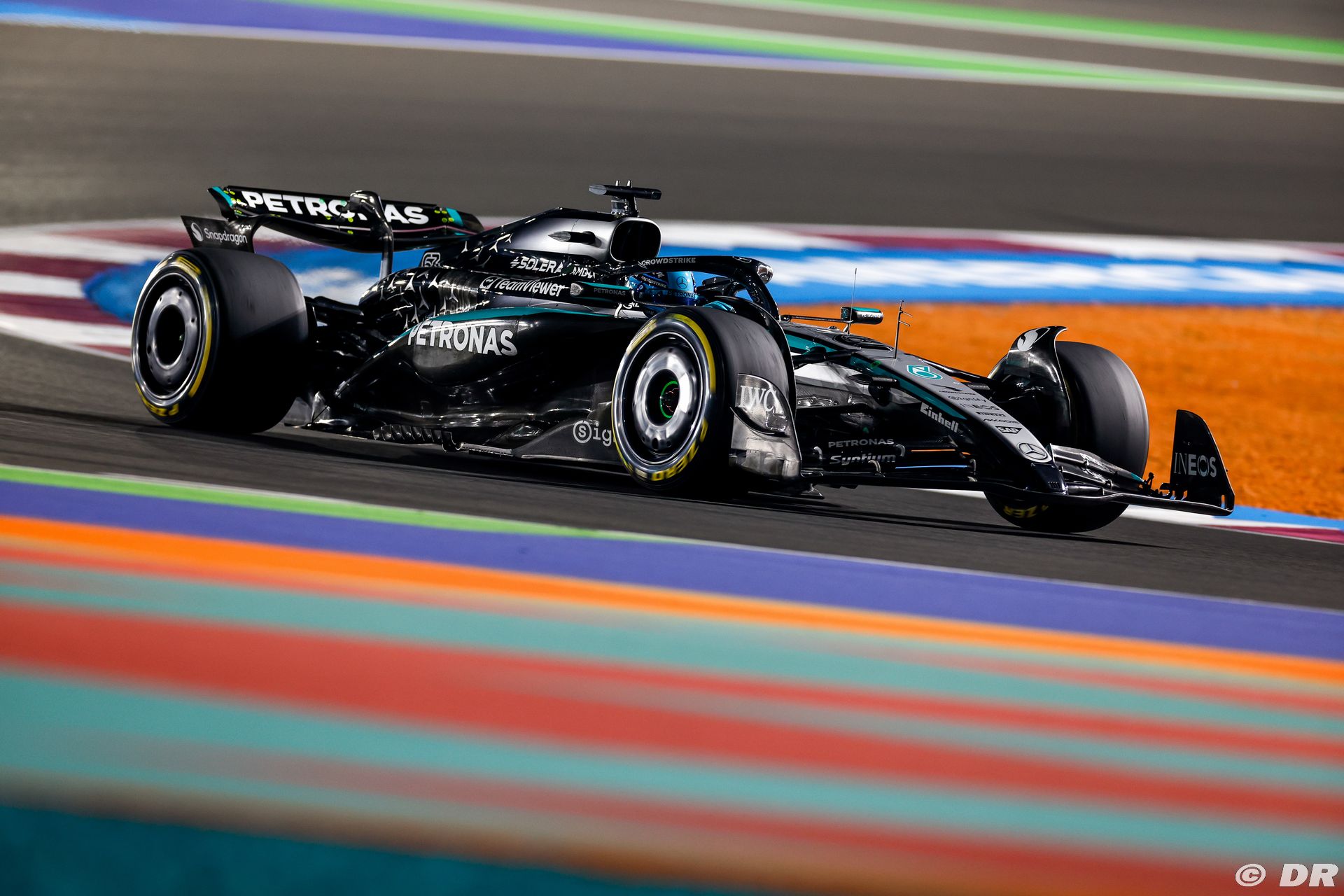 mercedes3_7_-6.jpg