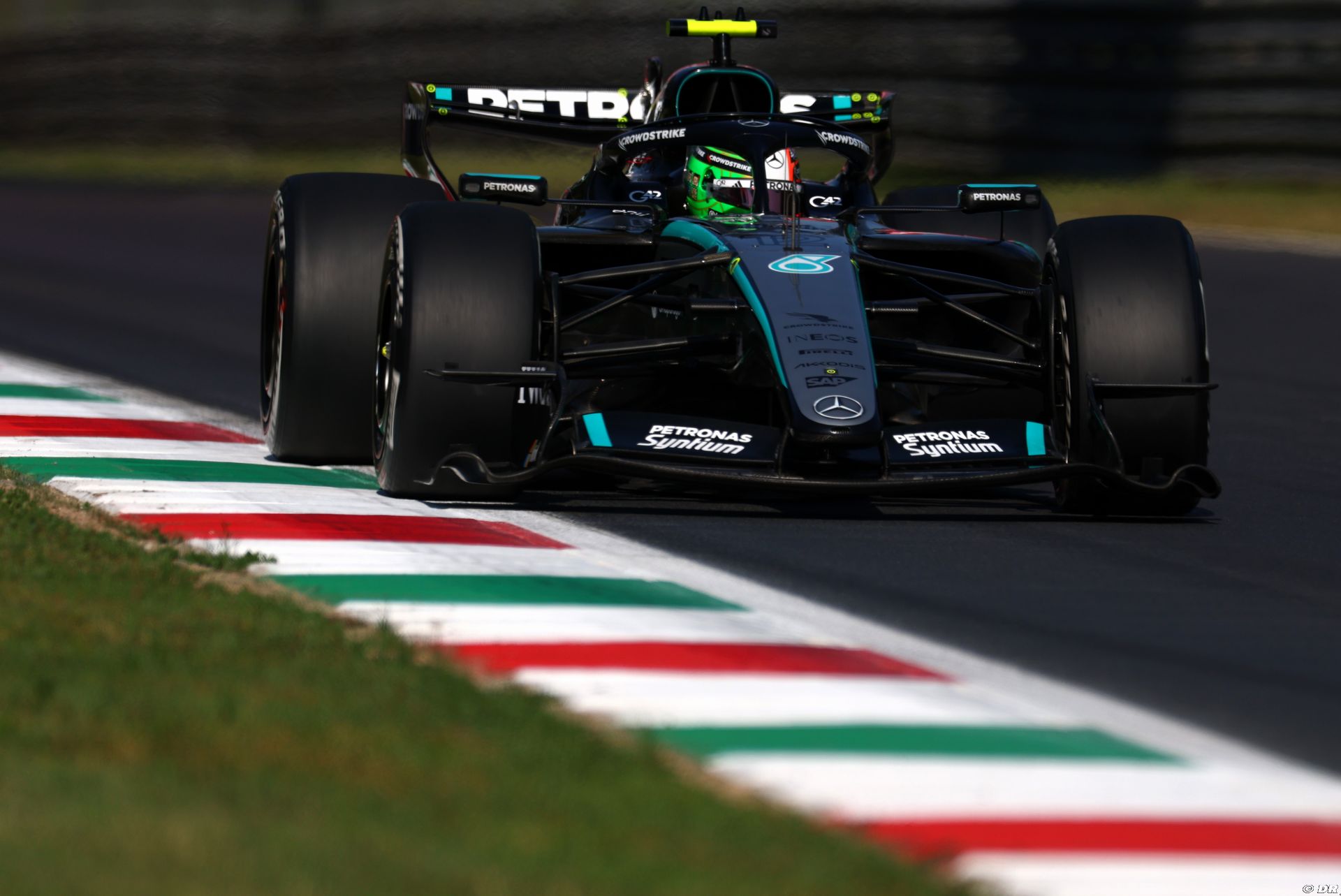 mercedes_13_-6.jpg