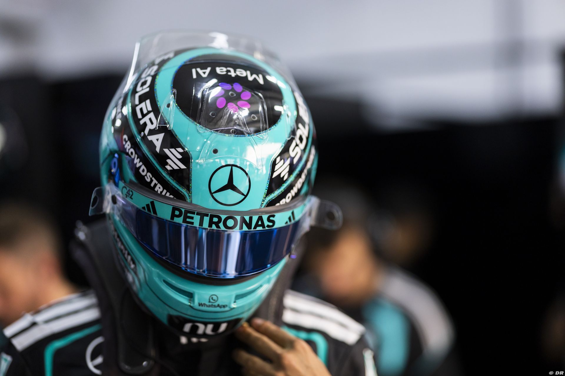 mercedes_24_-2.jpg
