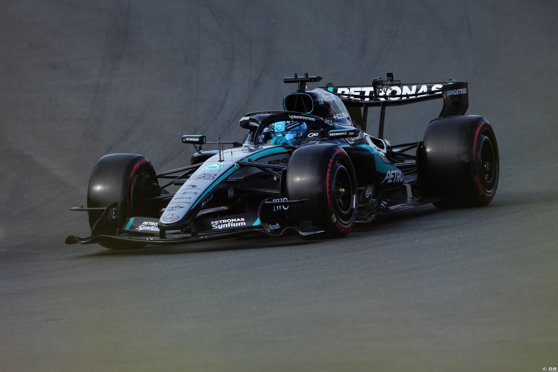 mercedes_26_-2.jpg