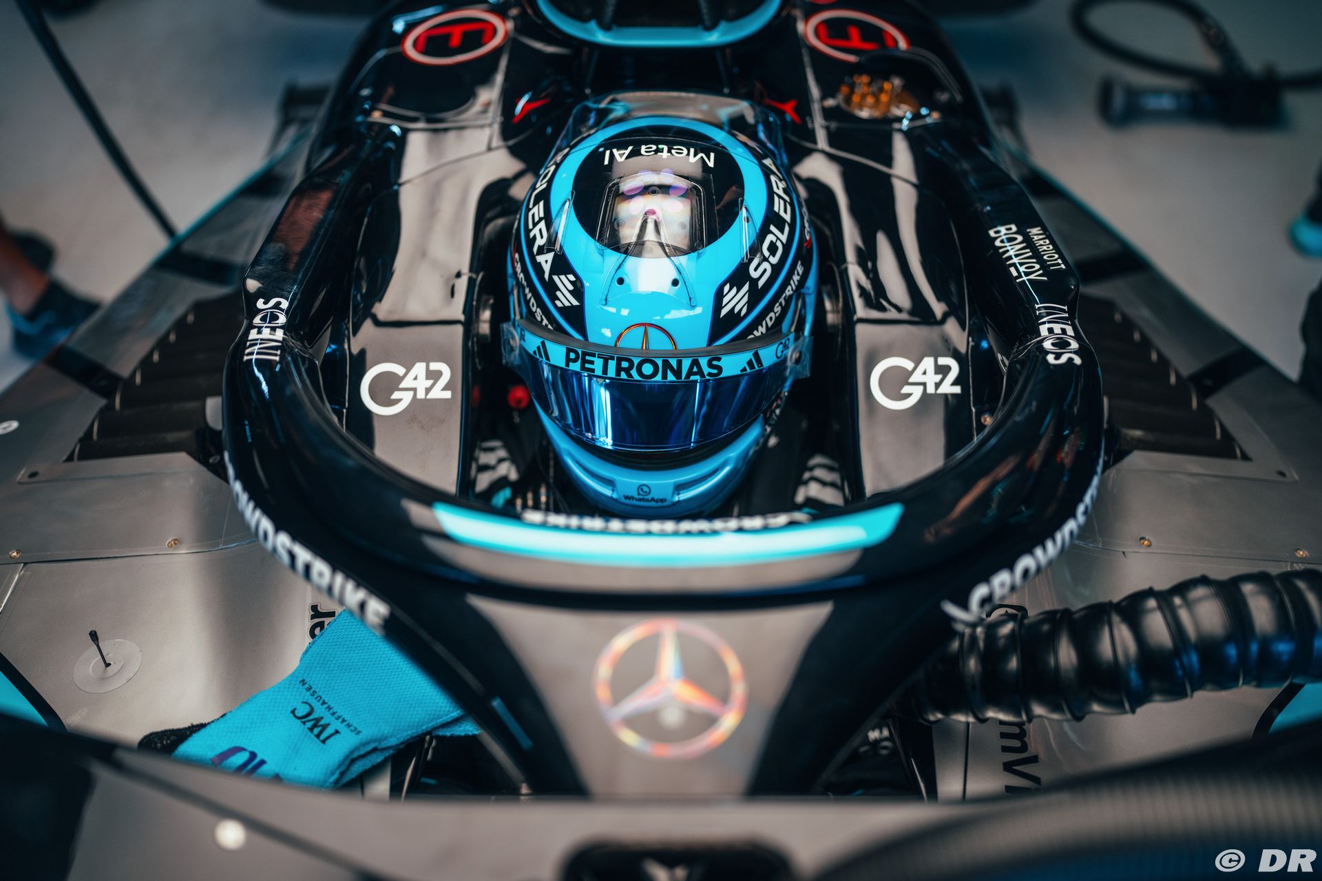 mercedes_40_.jpg