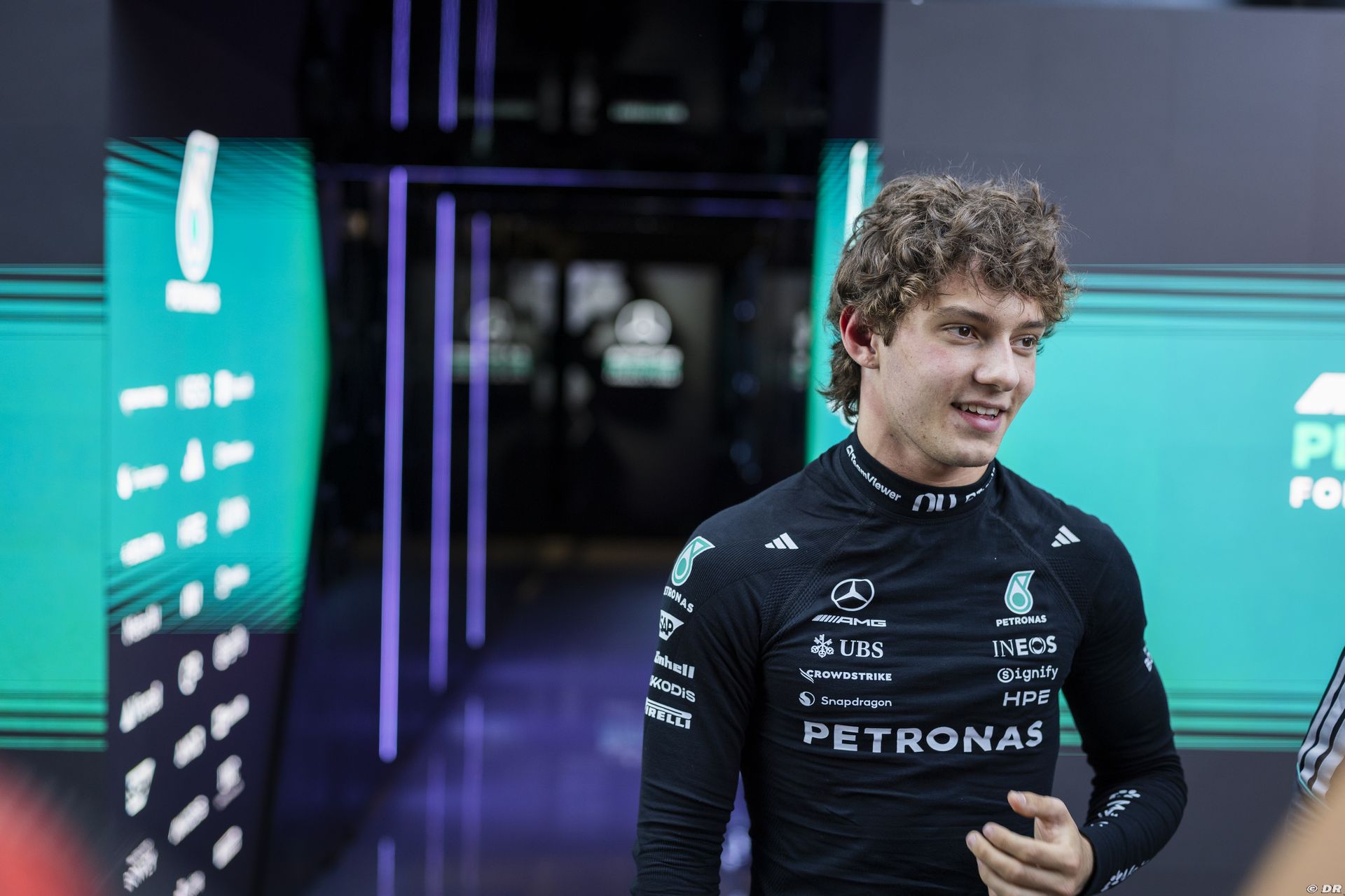 mercedes_45_-2.jpg