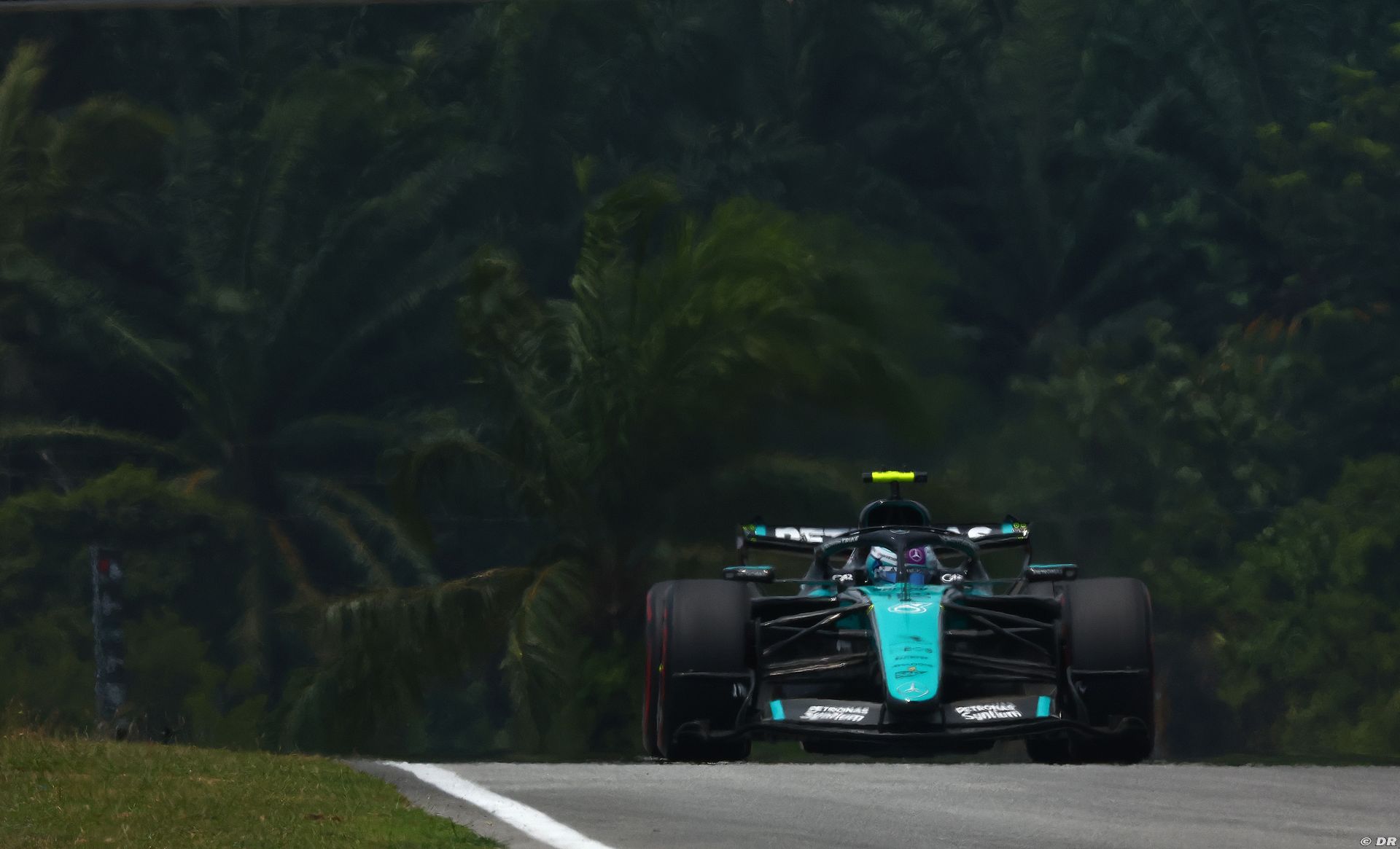 mercedes_47_-4.jpg