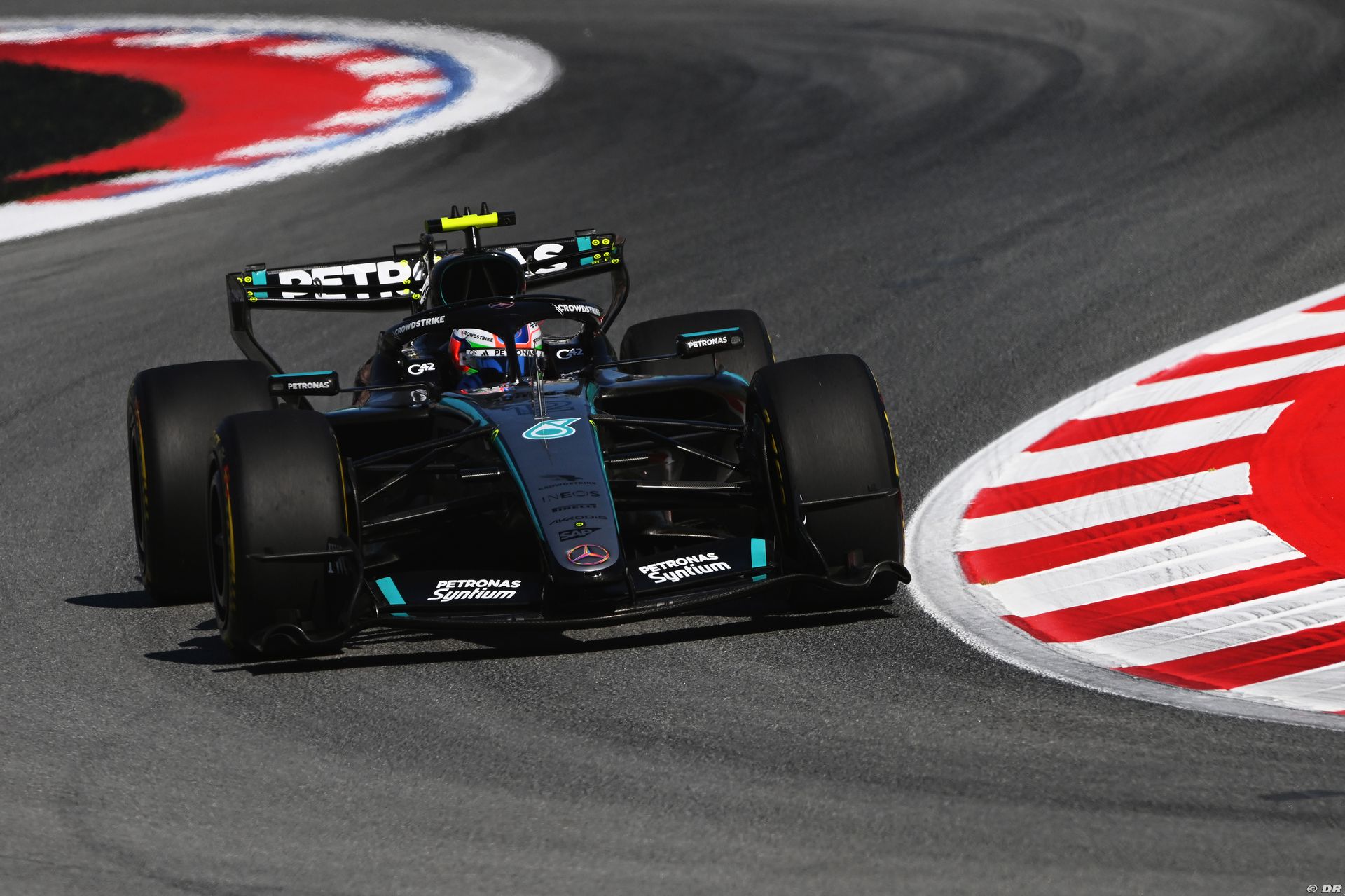 mercedes_8_-3.jpg