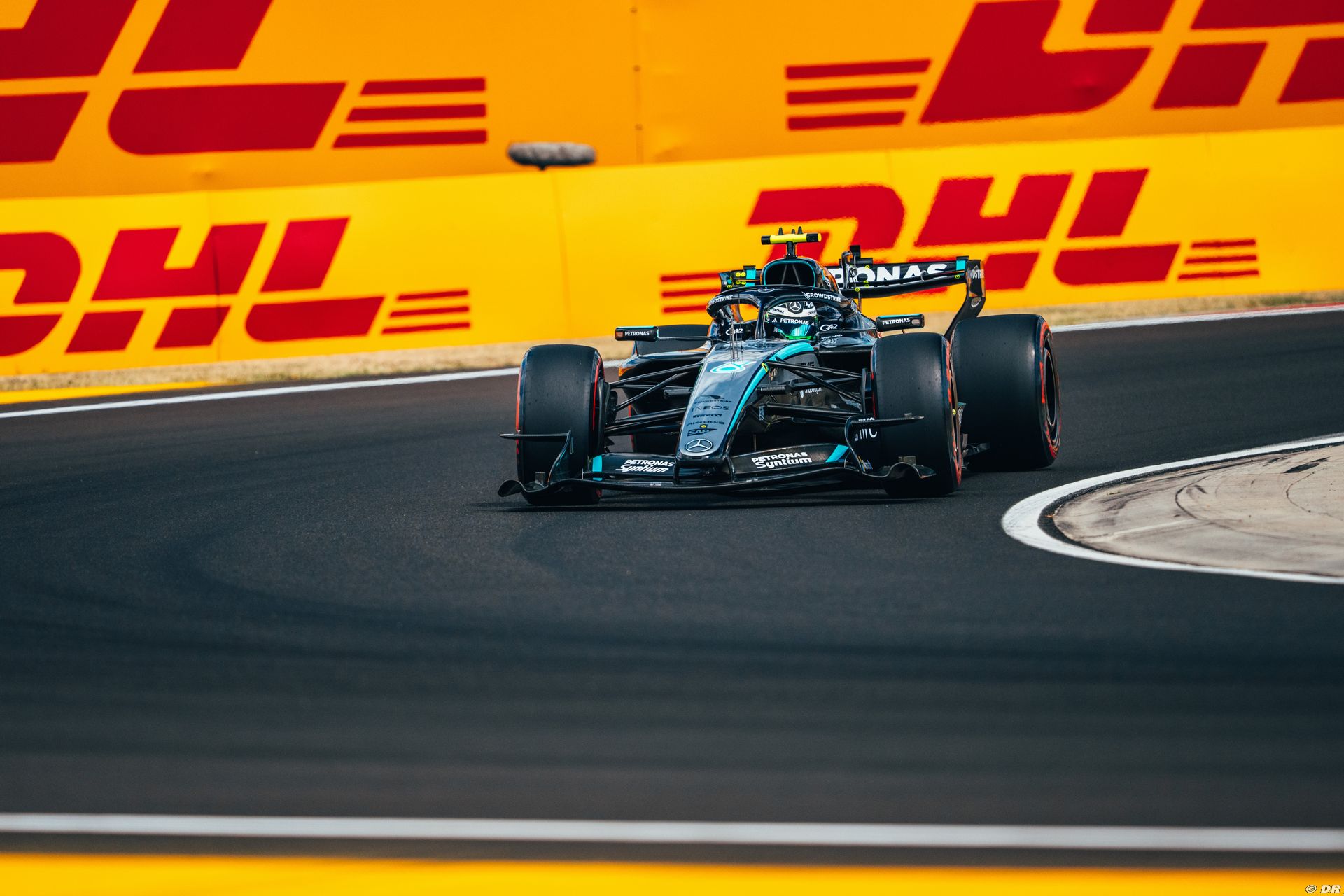 mercedes_8_-4.jpg