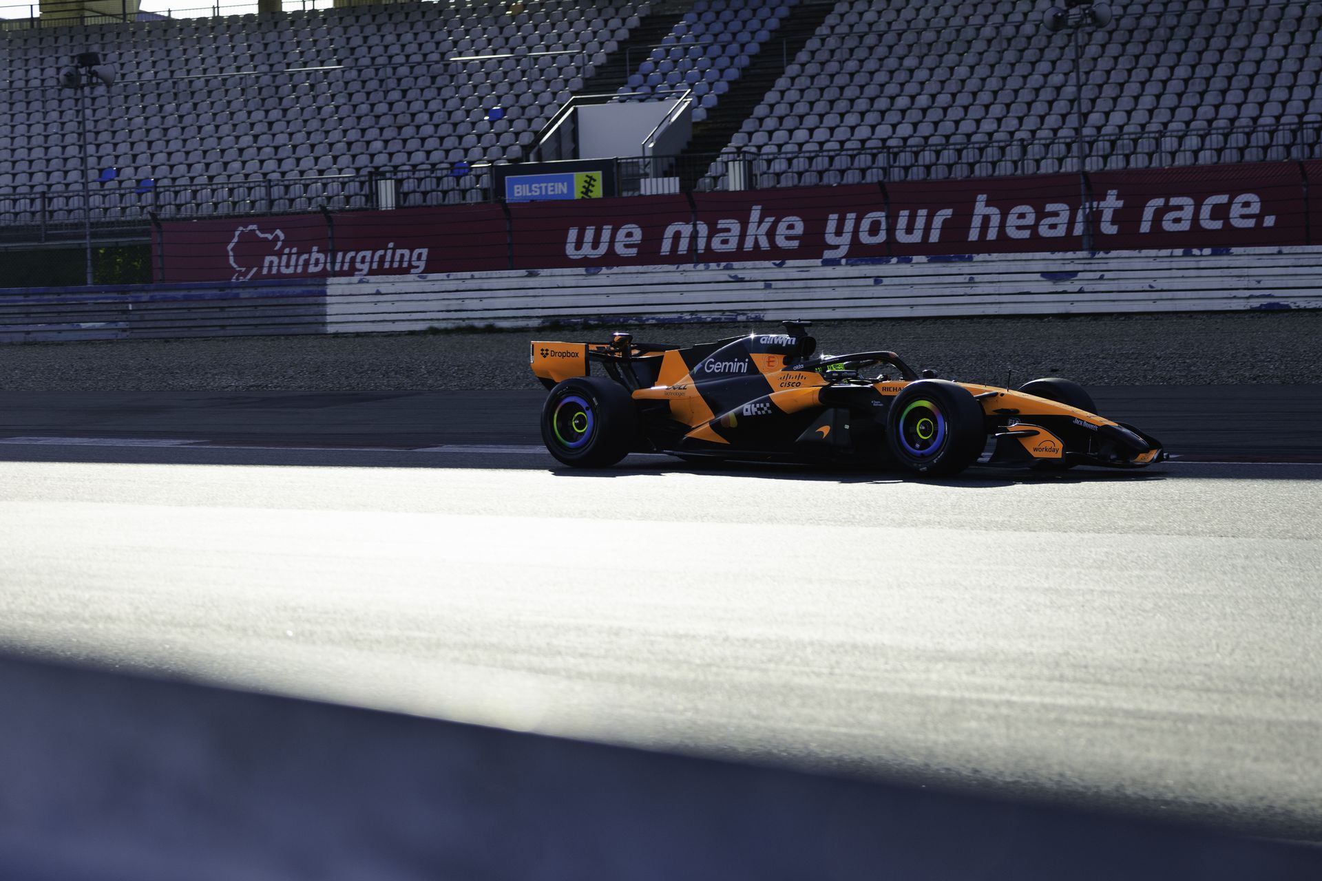pirelliprivatetestingnuumlrburgring2026day2-landonorris2.jpg