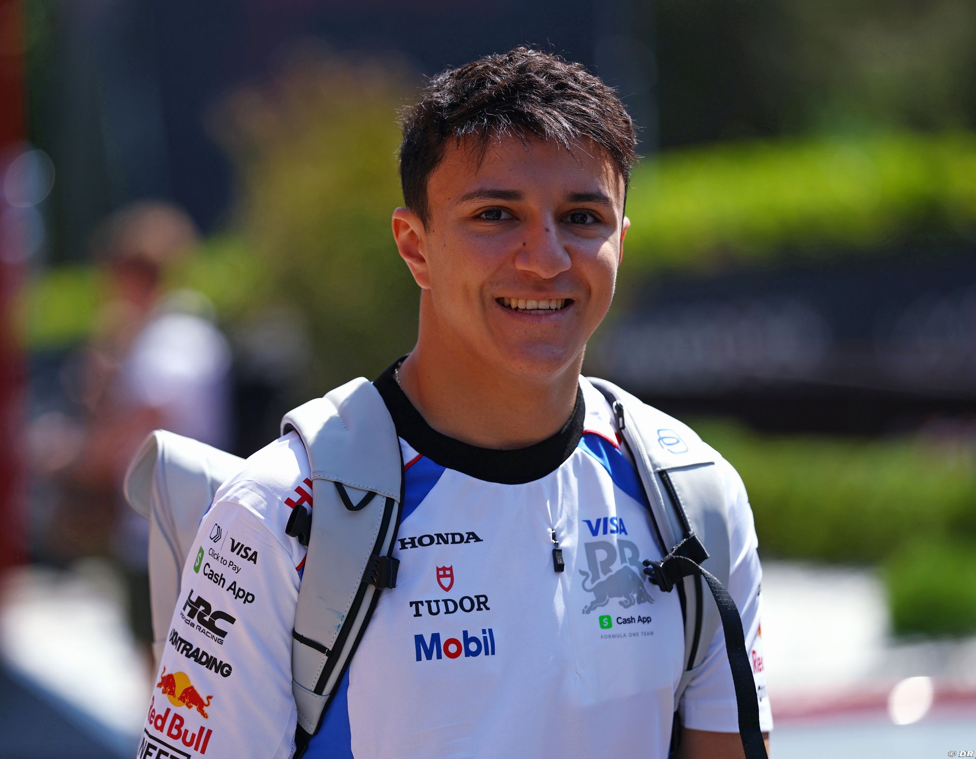 racingbulls0_7_.jpg