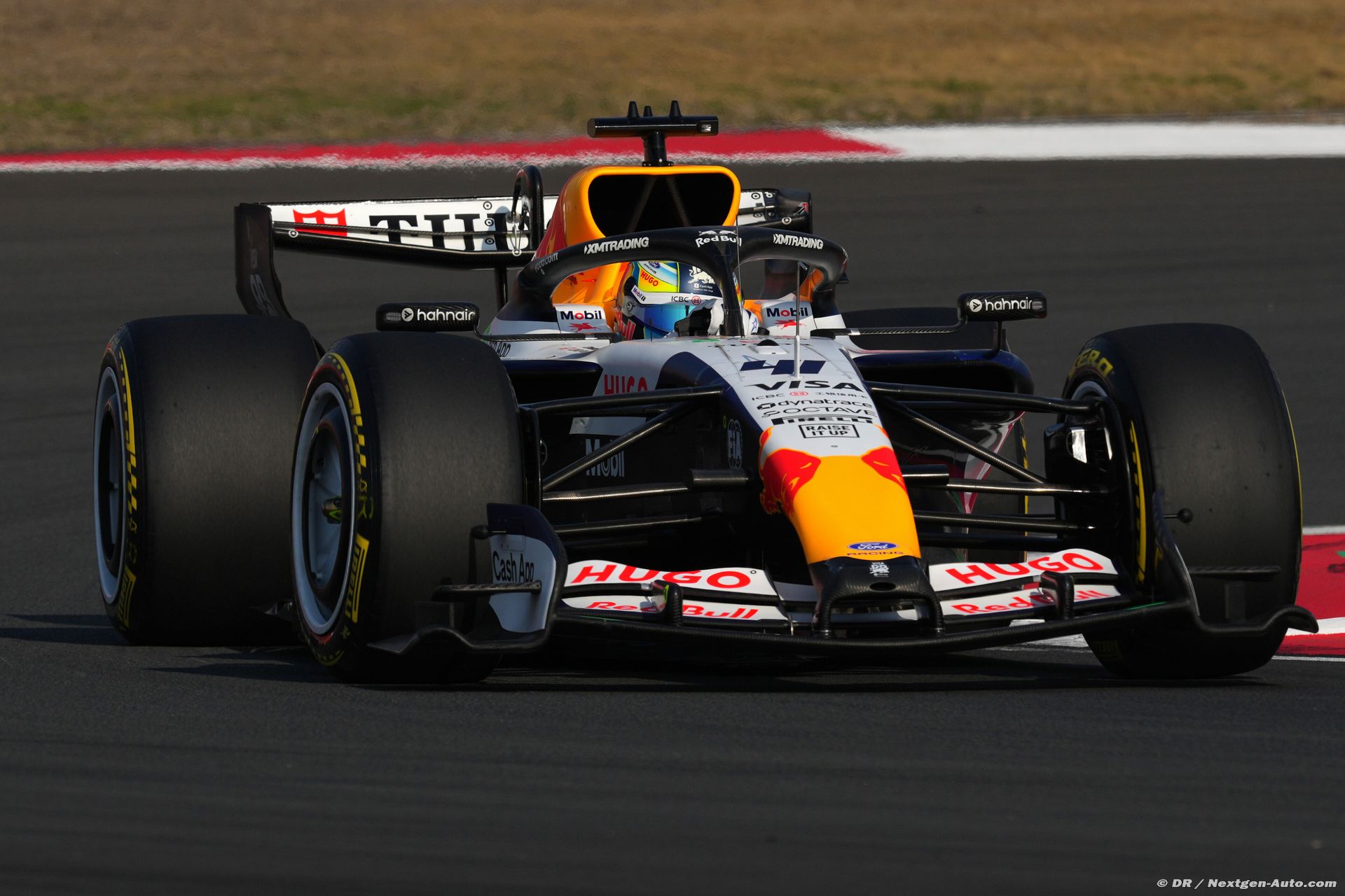 racingbulls1_74_.jpg