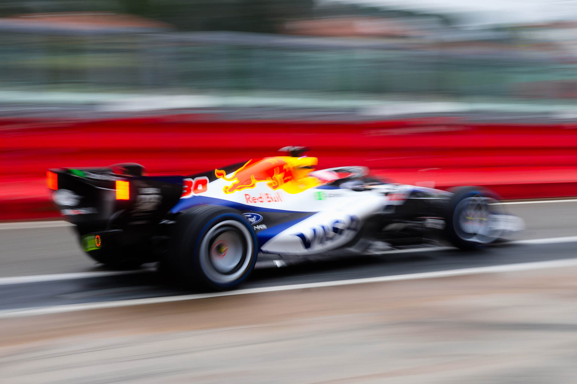 racingbulls_3_.jpg