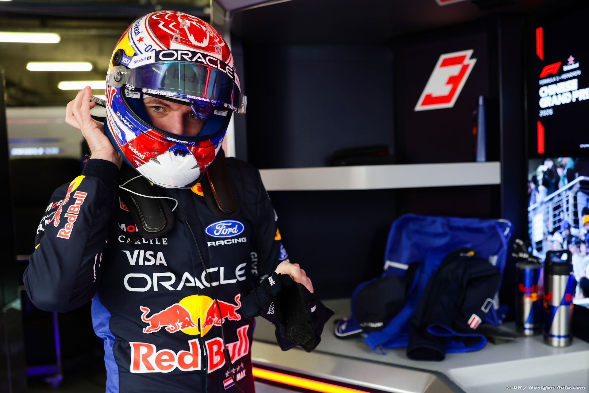 redbull1_90_-3.jpg