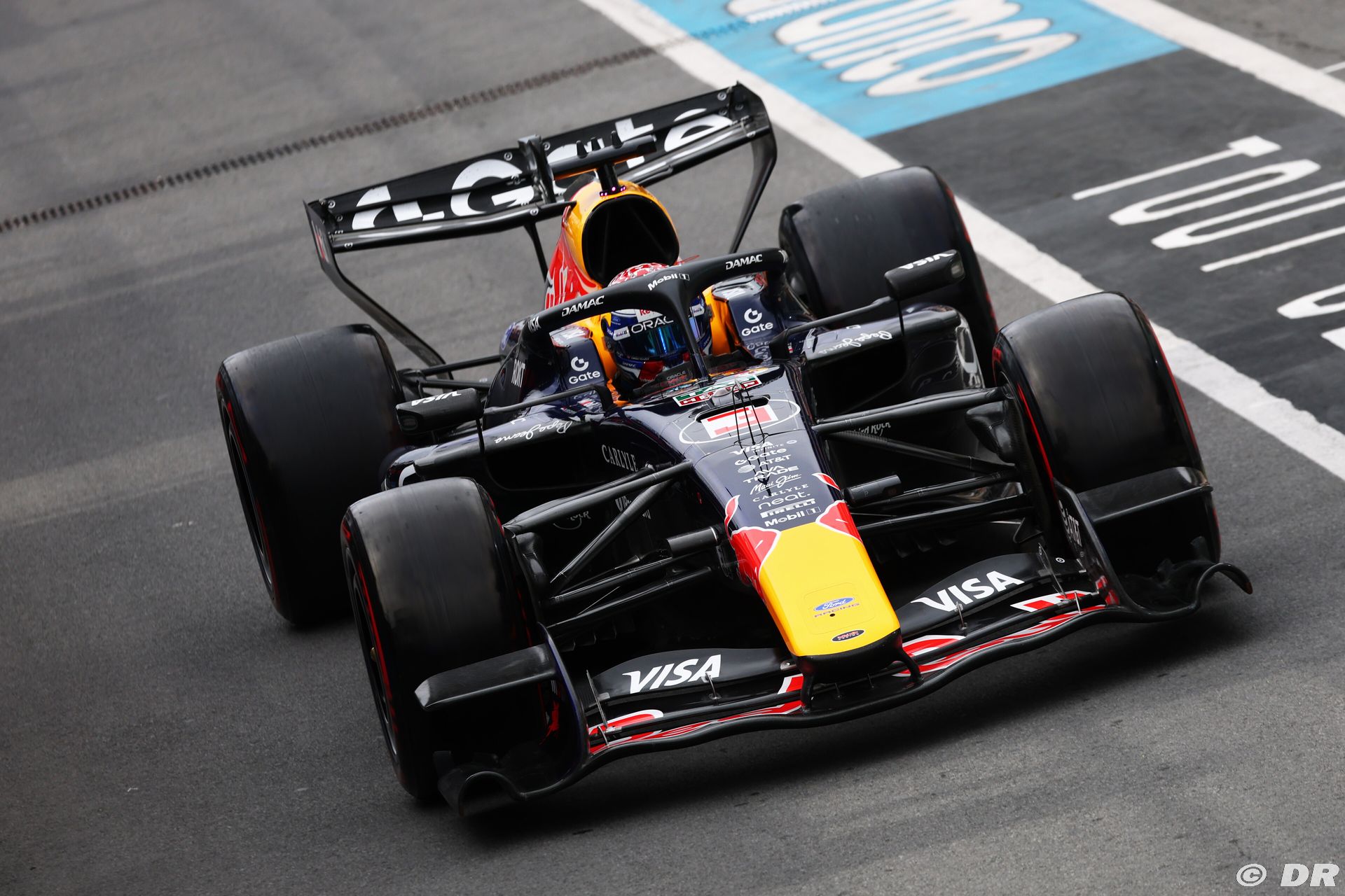 redbull2_50_-3.jpg