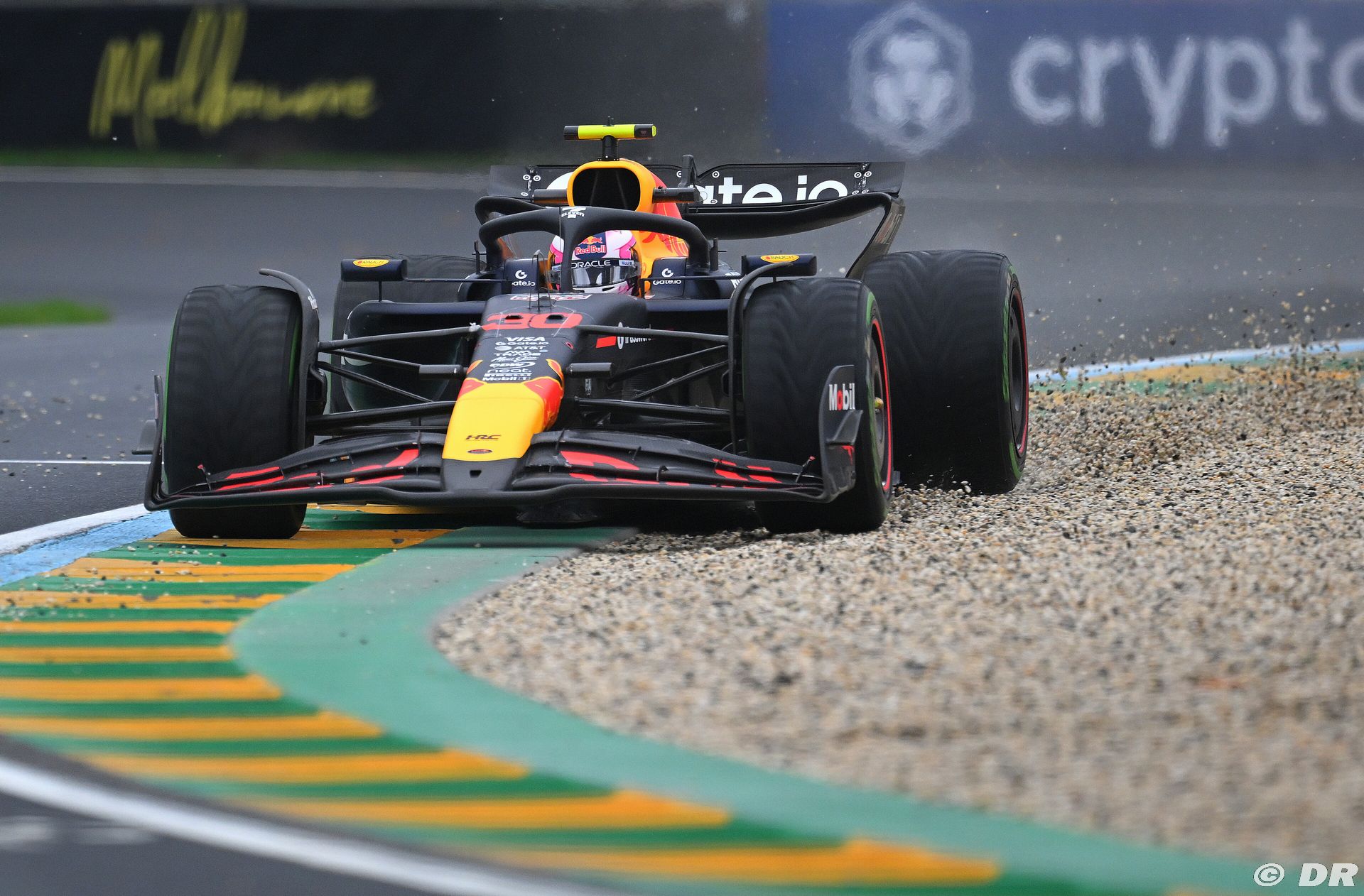 redbull3_104_-2.jpg