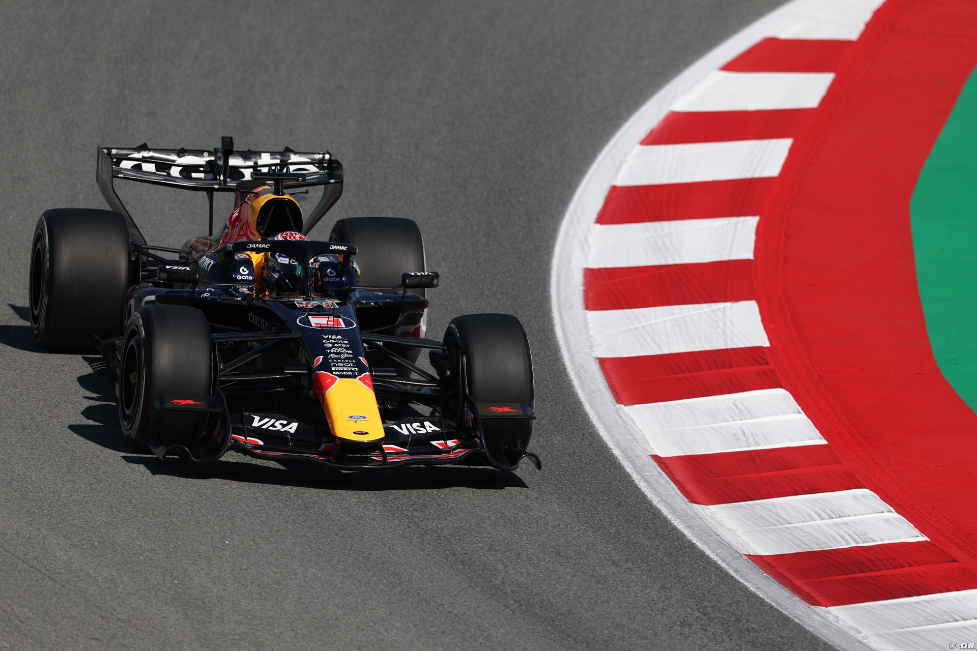 redbull_71_.jpg