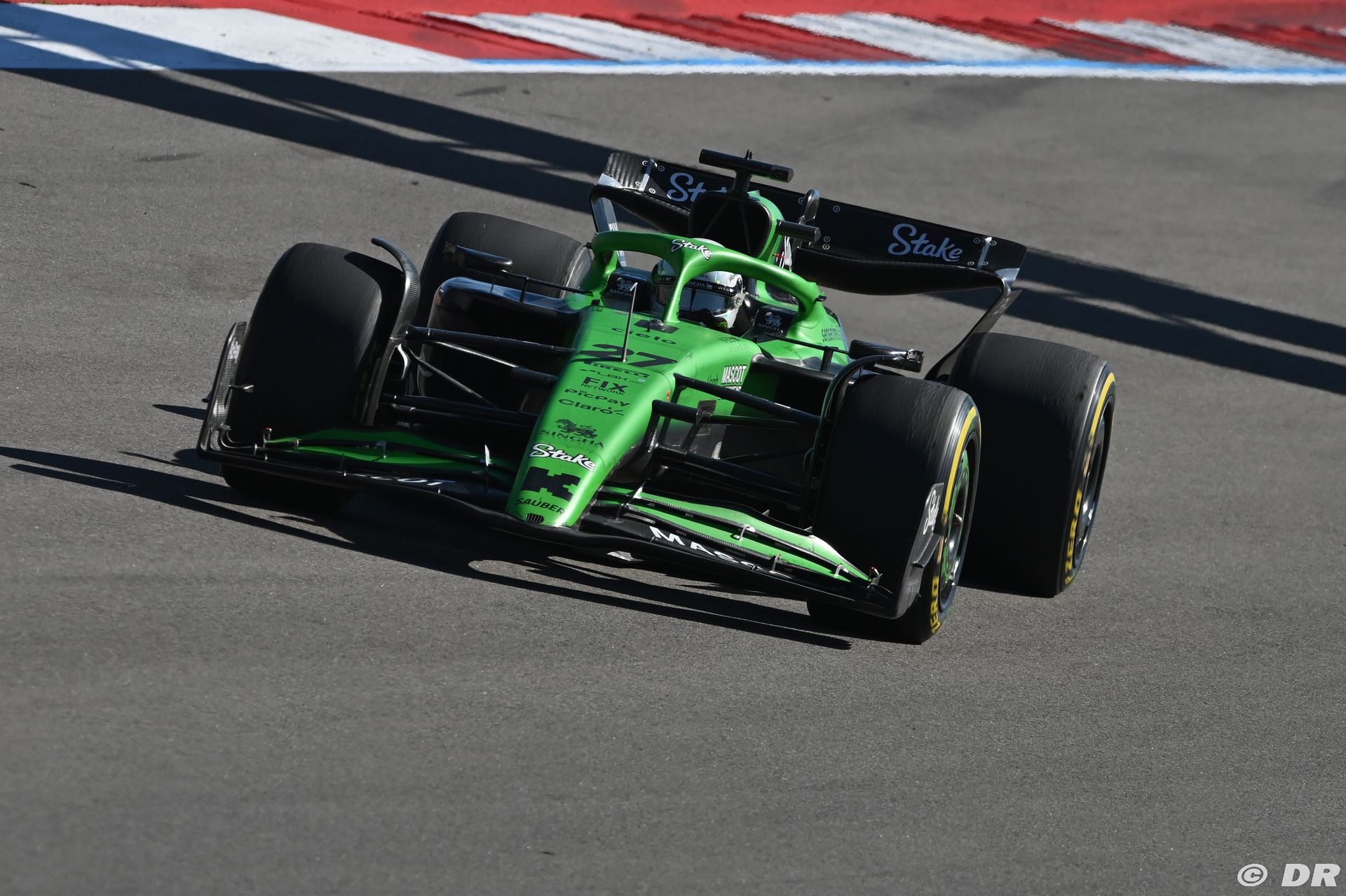 sauber3_28_.jpg