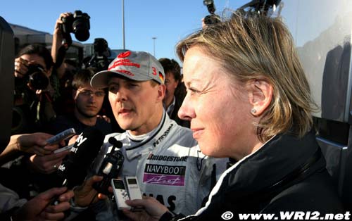 schumacher-test-wri-32_110210.jpg
