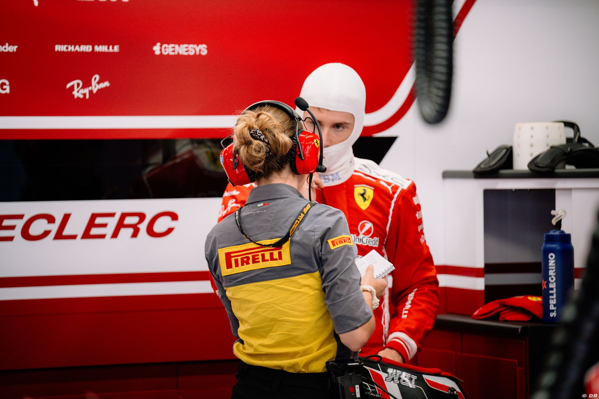 testsviluppopirellibarcellona-ferrari1-2.jpg
