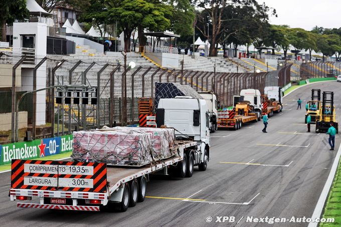 Le fret de la F1 arrive à Interlagos, la