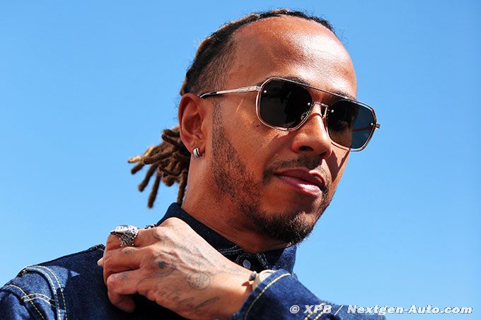 Mercedes F1 et Hamilton lancent deux (…)