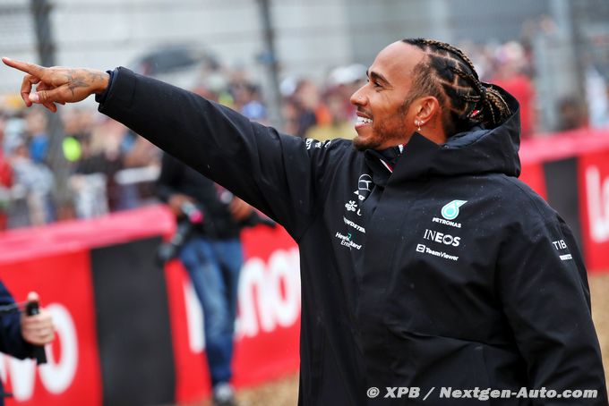 Mercedes F1 : Hamilton parle d'une