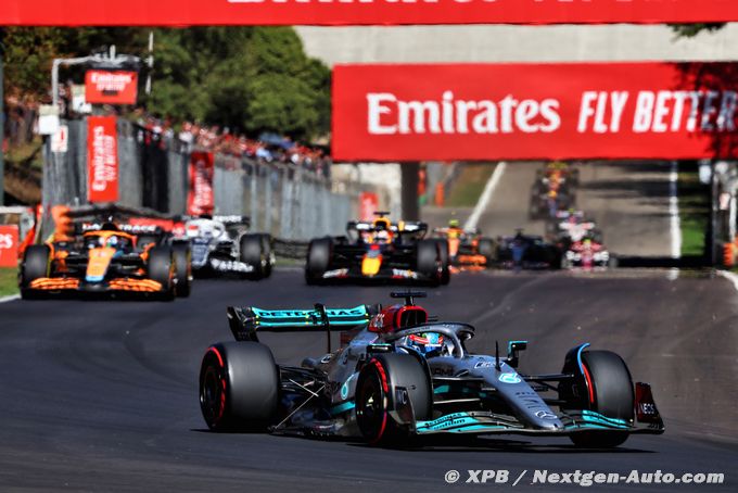 Russell : Verstappen et Leclerc (…)