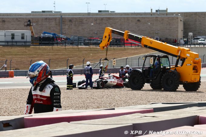 Grue en piste : Les pilotes saluent (…)