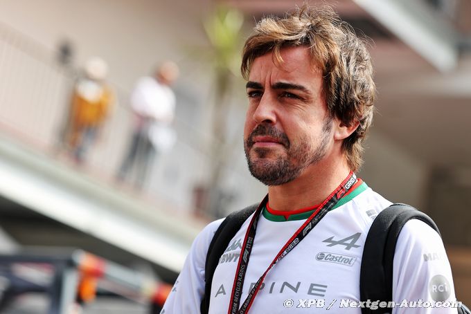 Symonds : Alonso peut encore gagner (…)