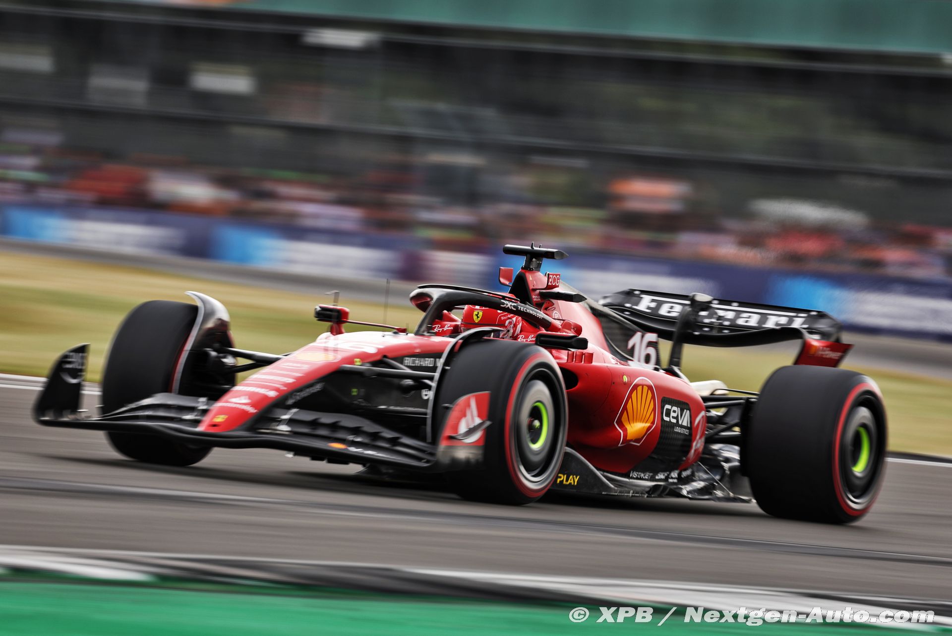 Silverstone, FP3: Leclerc goes (…)