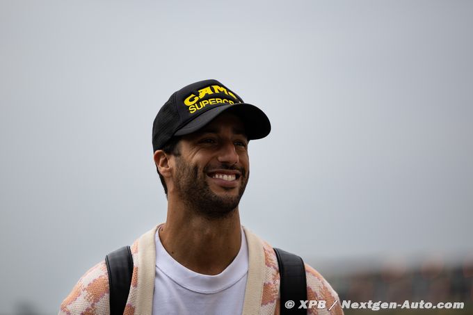 Ricciardo, in Singapore, has 'seven
