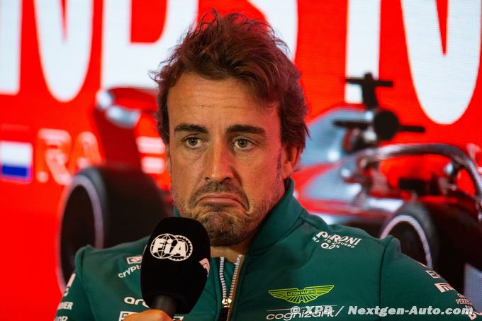 Alonso s'en prend à une F1 (…)