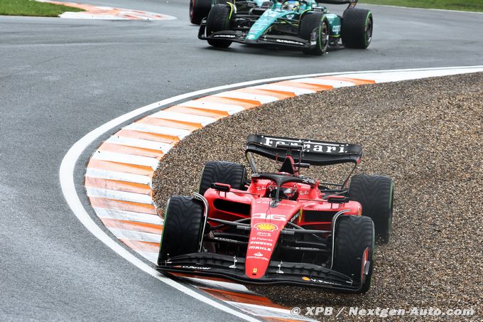 F1 pressure is slowing Leclerc down (…)