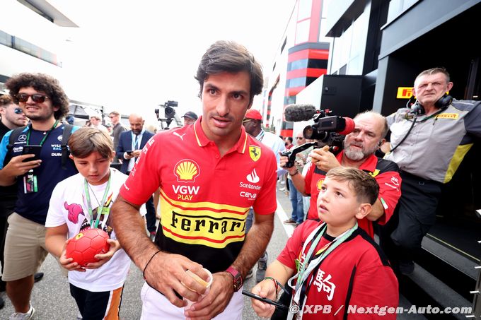 Sainz sort 'vainqueur' (…)