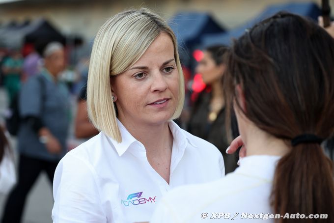 Susie Wolff dépose plainte contre la (…)