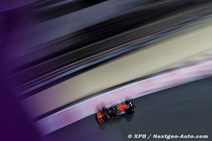 Verstappen on pole in Abu Dhabi (...)