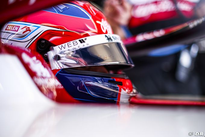 Kubica roulera en Libres 1 avec Alfa (…)