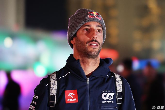 Ricciardo at centre of Red Bull (…)