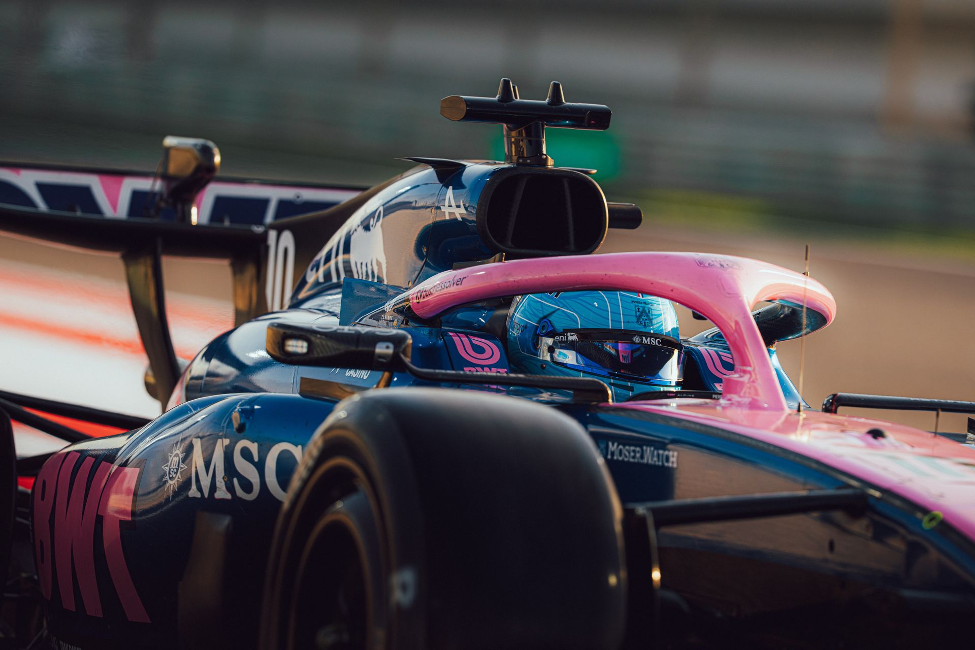Alpine takes 'folding wing' gamble under new aero rules