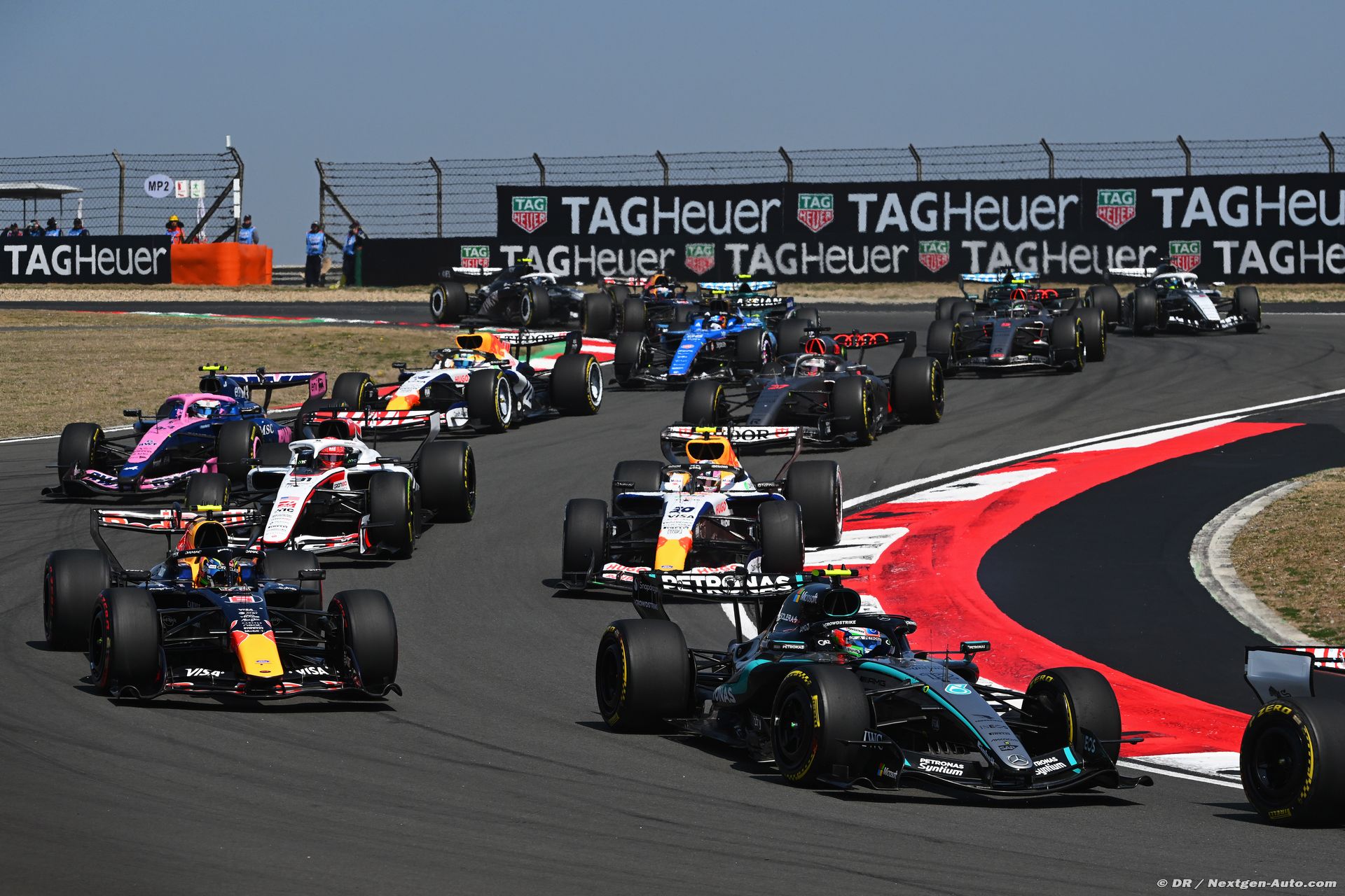 ambiance-pirelli2_22_-2.jpg