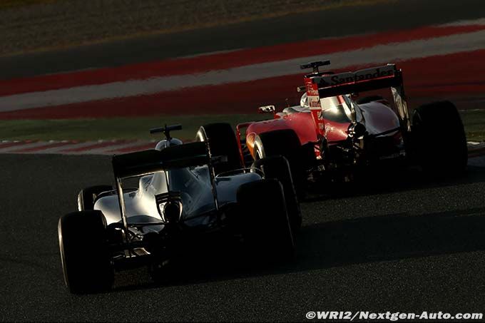 Ecclestone espère revoir Ferrari et (…)